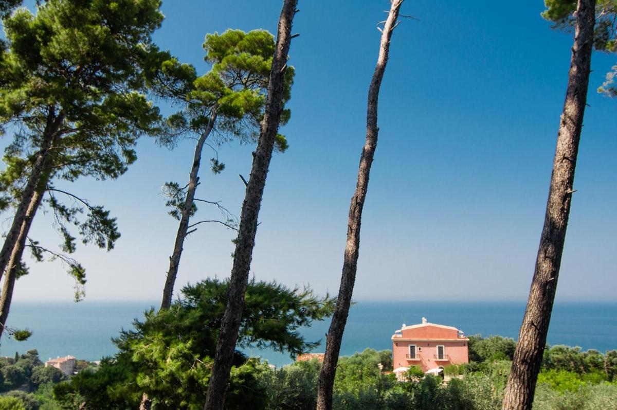 I Frangiventi Bed & Breakfast Rodi Garganico Eksteriør bilde